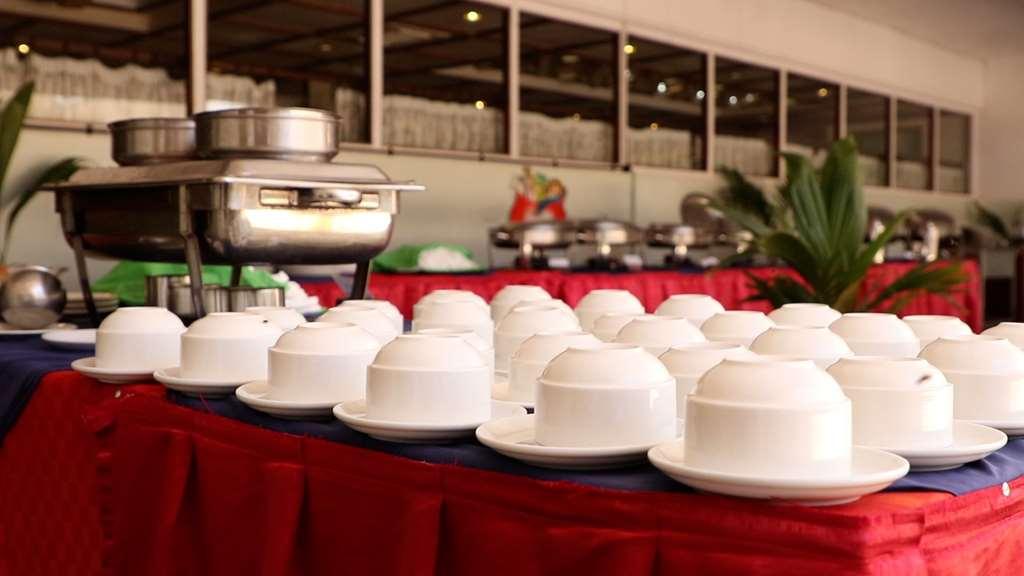 Mombasa Beach Hotel Restoran fotoğraf