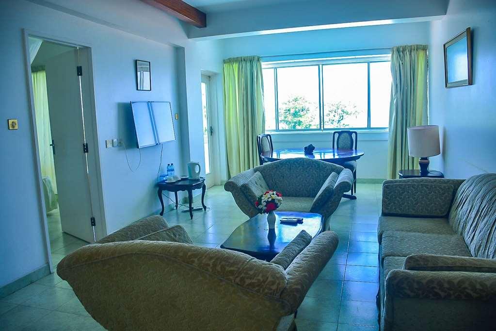 Mombasa Beach Hotel Oda fotoğraf